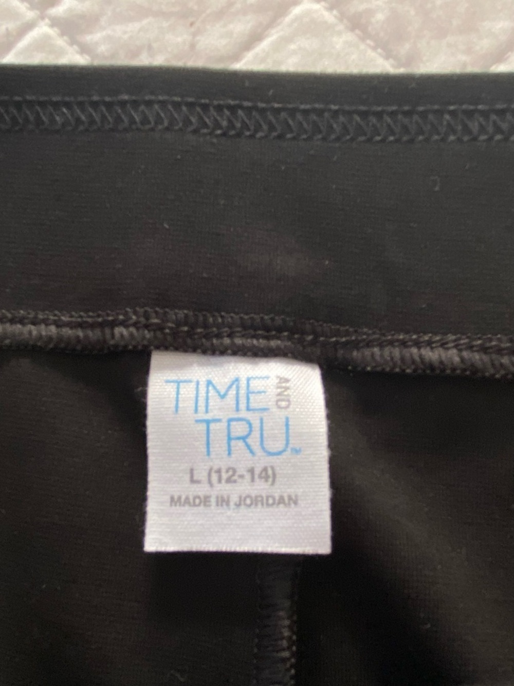 Time and Tru Black Ponte Pencil Skirt - Sleek Workwear Size L (12-14) - Picture 4 of 12